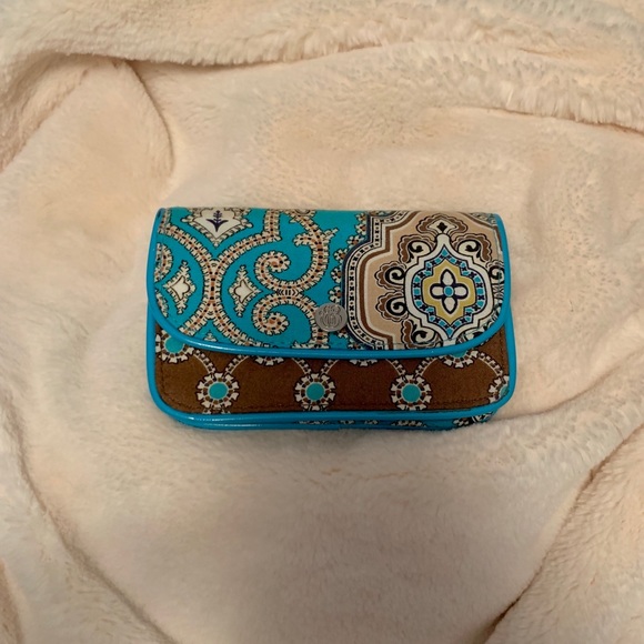 NEW VERA BRADLEY WALLET WITH ID CASE ✨ - Picture 1 of 5